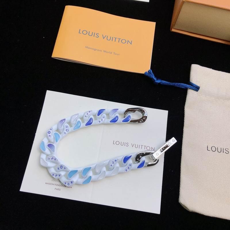 LV Bracelets 27